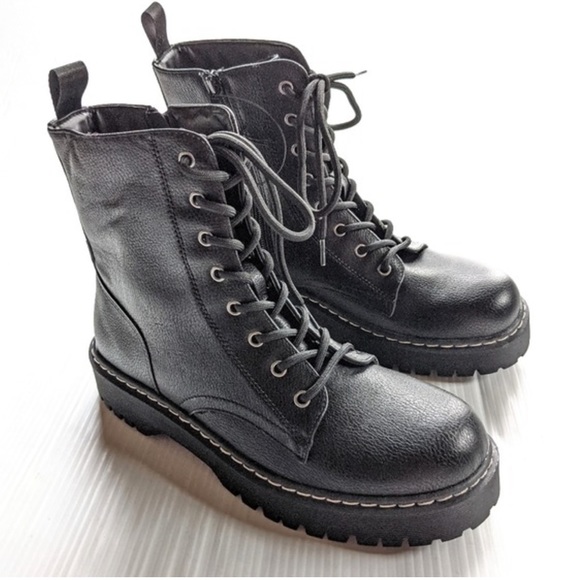 Sincerly Jules Shoes - SINCERELY JULES Harley Black Platform Combat Boots